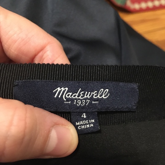 MADEWELL Satin Pleated A Line Midi Skirt - Picture 12 of 16